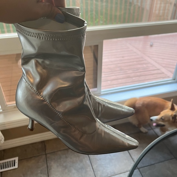 Urban Outfitters silver boots - Picture 3 of 3